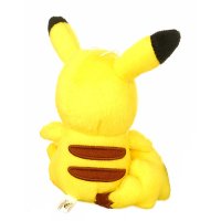 Pikachu Pl&uuml;schfigur 15 cm (sitzend, zwinkernd) Pokemon Kuscheltier
