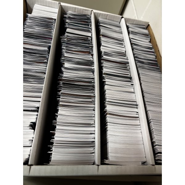 YuGiOh! DE/EN Karten Sammlung von played bis boosterfrisch in Storage Box (ca. 4000 Karten)